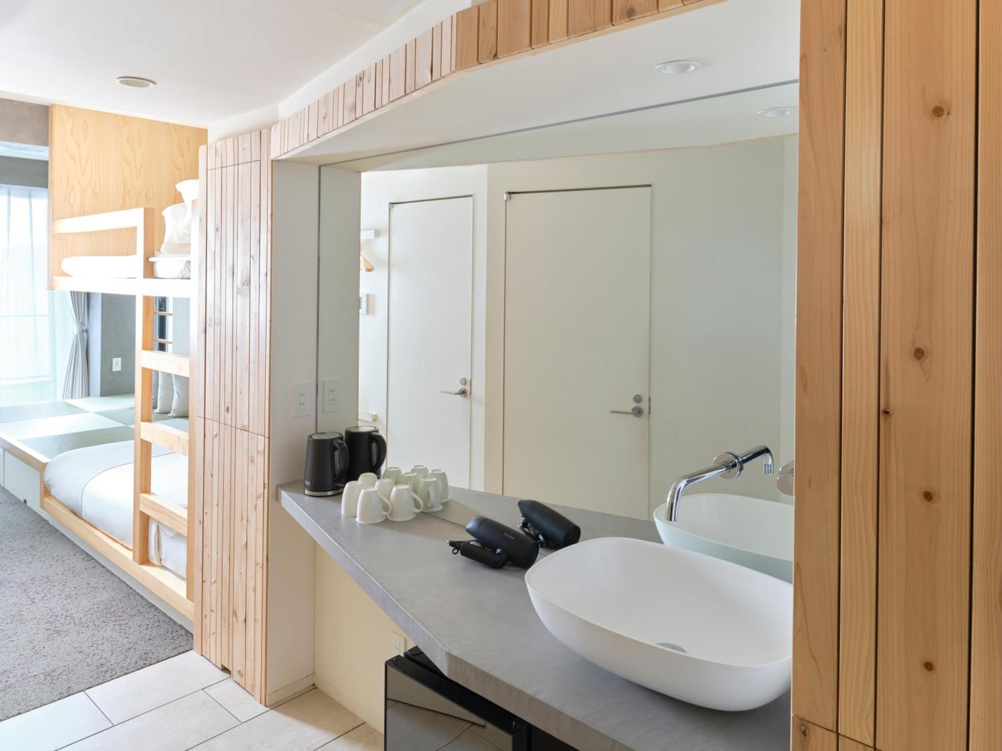 Sakura Cross Hotel Ueno Iriya Annex Токио Номер фото